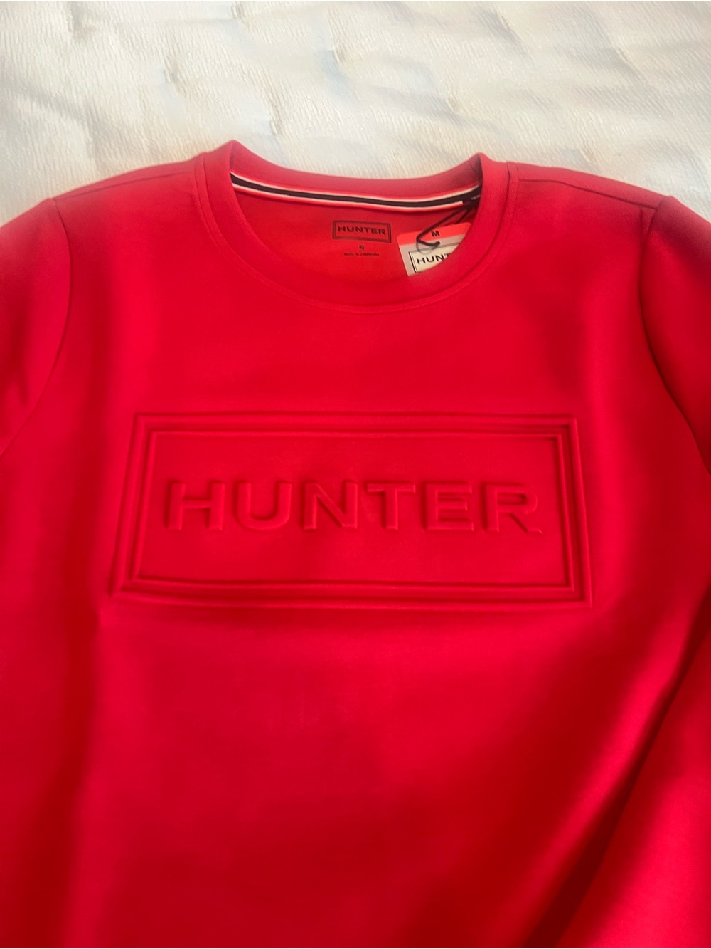 NWT Hunter brand Scarlet Red Sweatshirt with Hunter Branded Neckline Trim - Picture 2 of 8